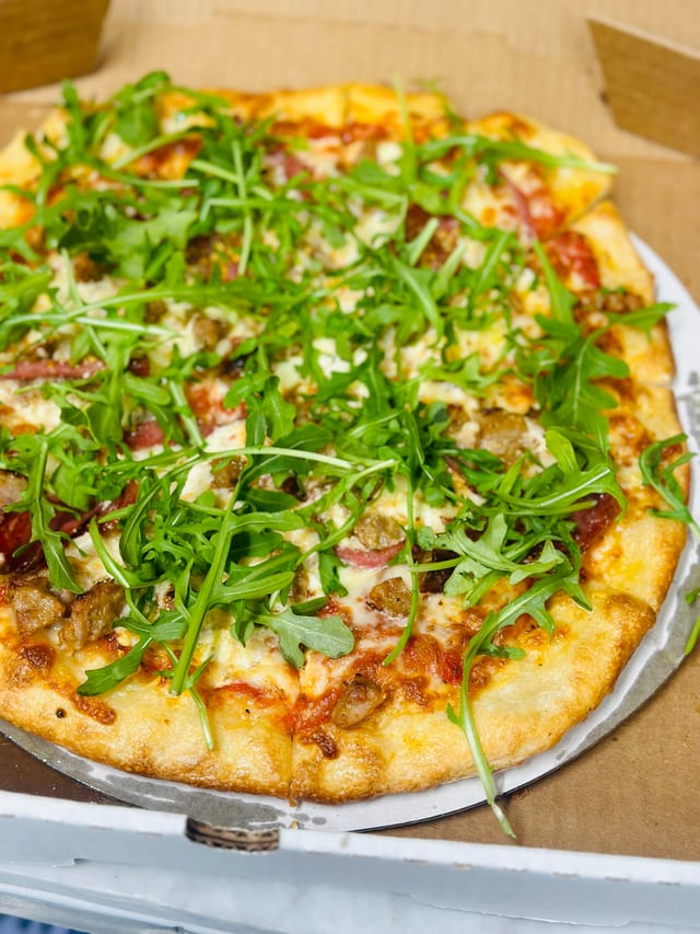 Calabrese Pizza.